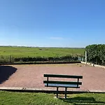 Chaleureux à 200m De La